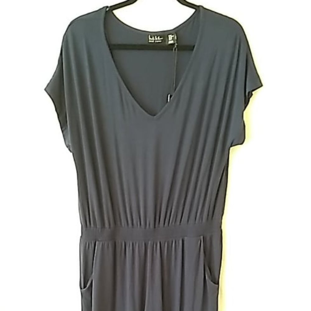 Nicole Miller Navy Jumpsuit with POCKETS!!